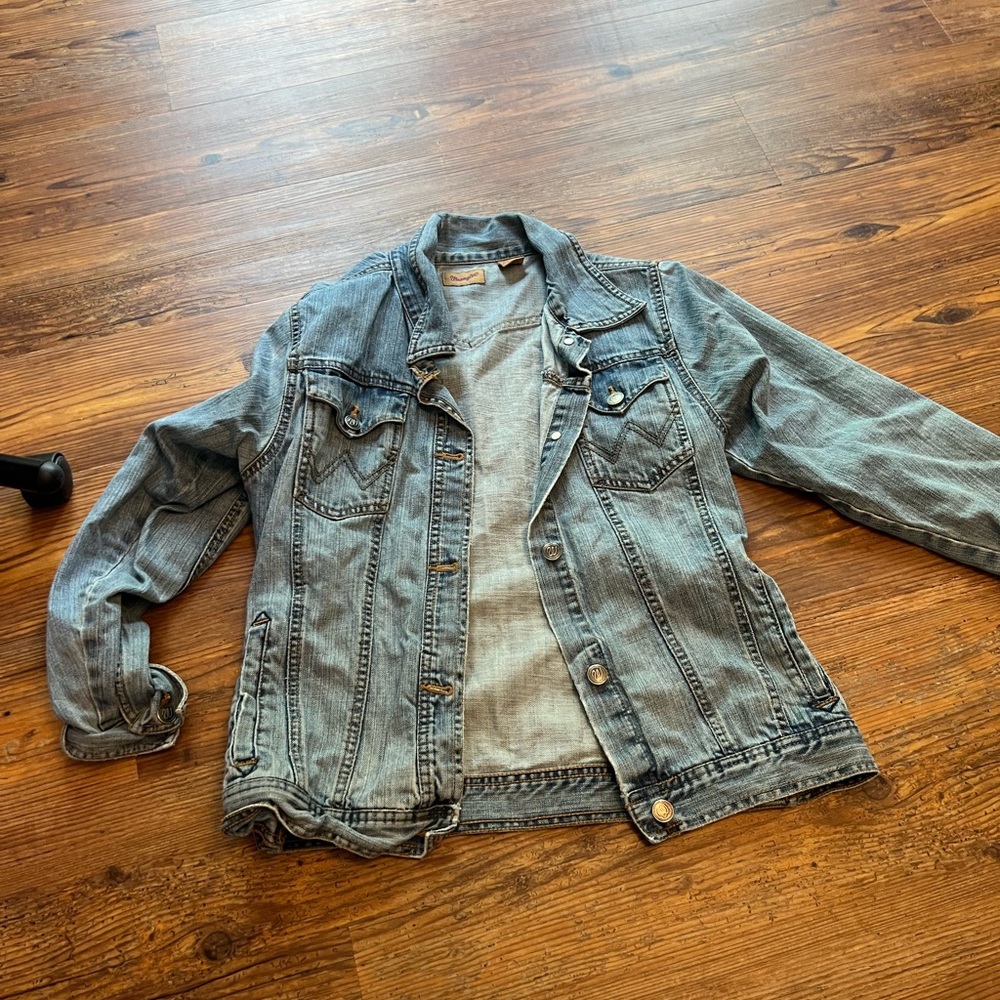 Vintage wrangler blue Jean jacket